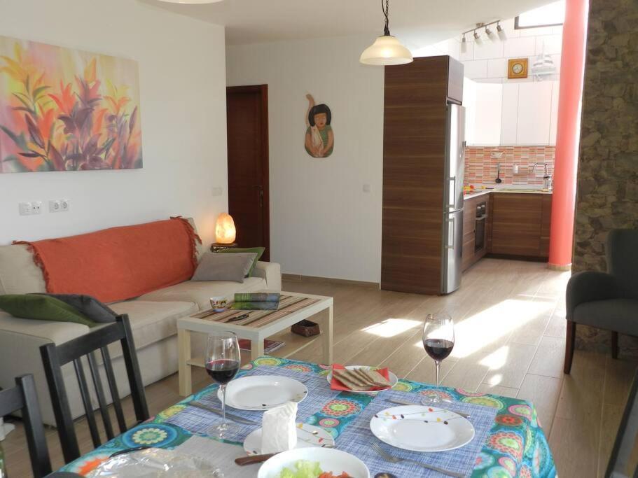 Vivienda La Majorera, Tranquila , Luminosa, Acogedora Puerto del Rosario  Eksteriør bilde